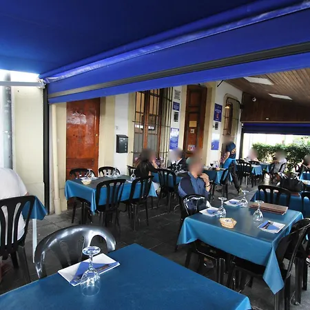 Hotel Tres Leones 2*