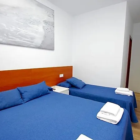 Hotel Tres Leones